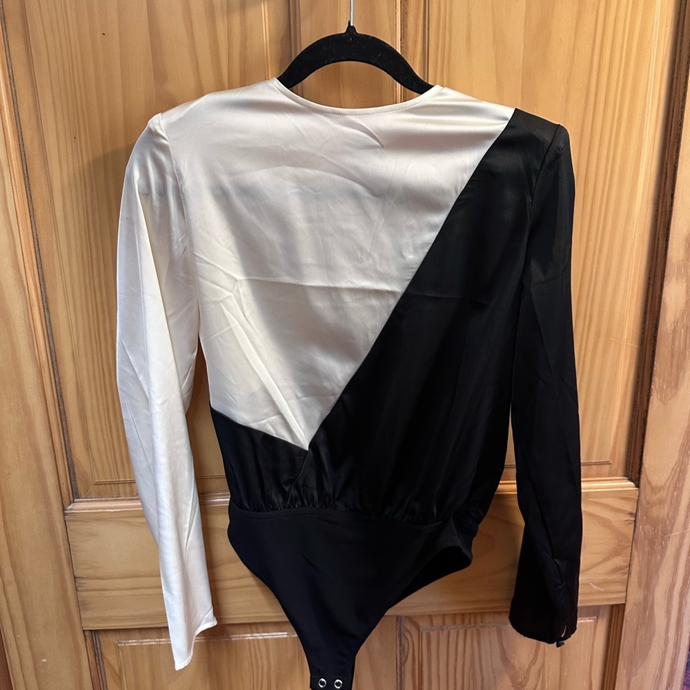 Express Black and White Long Sleeve Bodysuit